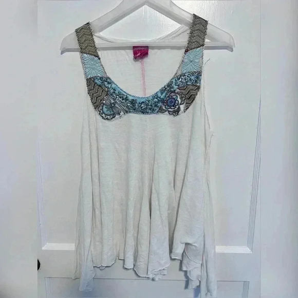 Free People swingy embellished jewels/sequins white tank - Picture 3 of 3